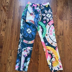 VILAGALLO Womens Vibrant Floral Print Pants - US 2/UK 38